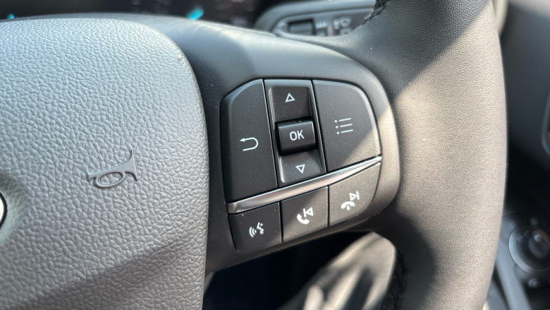 Ford Focus 1.0 EcoBoost Hybrid mHEV 155 Titanium 5dr Auto Petrol Hatchback